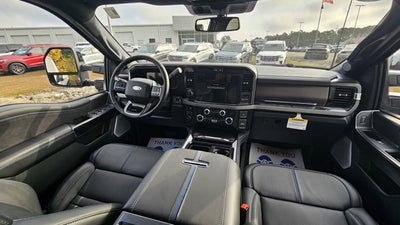 2026 Ford Super Duty F-350 SRW F-350® Platinum®