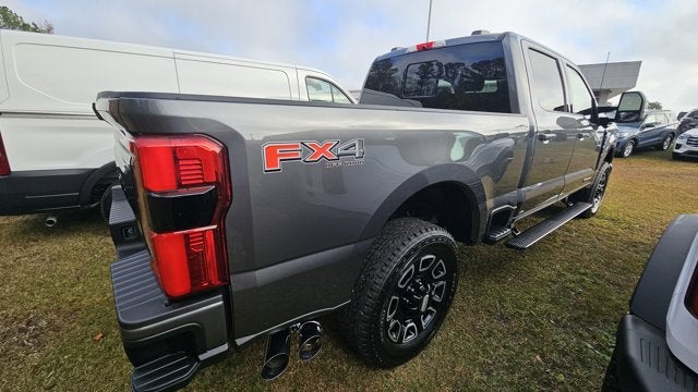 2026 Ford Super Duty F-350 SRW F-350® Platinum®