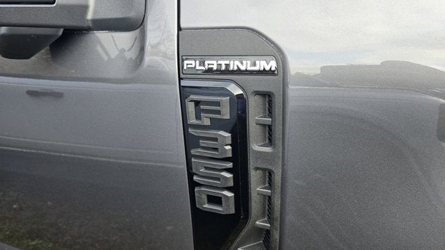 2026 Ford Super Duty F-350 SRW F-350® Platinum®