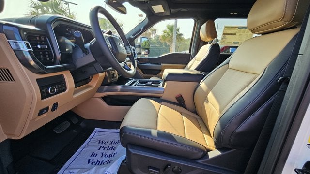 2026 Ford Super Duty F-350 SRW LARIAT