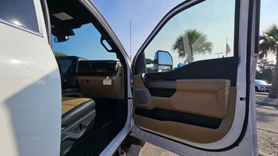 2026 Ford Super Duty F-350 SRW LARIAT