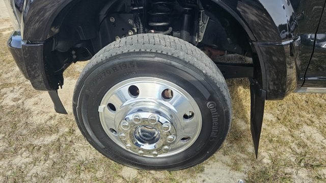 2022 Ford Super Duty F-450 DRW BASE