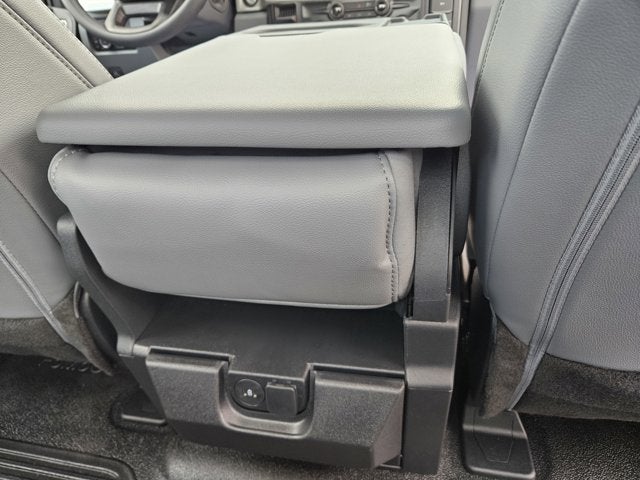 2025 Ford Super Duty F-250 SRW XL