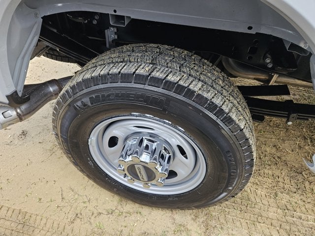 2025 Ford Super Duty F-250 SRW XL