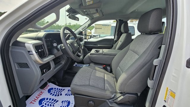 2025 Ford Super Duty F-350 SRW XL