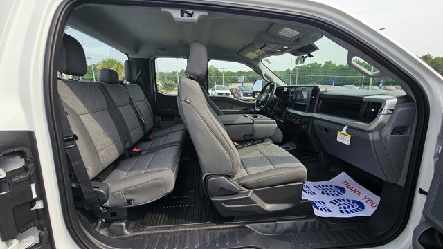 2025 Ford Super Duty F-350 SRW XL