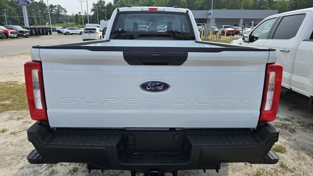2025 Ford Super Duty F-350 SRW XL