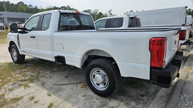 2025 Ford Super Duty F-350 SRW XL