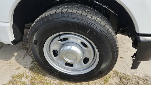 2025 Ford Super Duty F-350 SRW XL