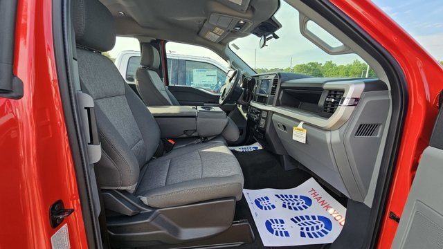 2025 Ford Super Duty F-350 SRW XL