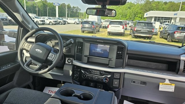 2025 Ford Super Duty F-350 SRW XL