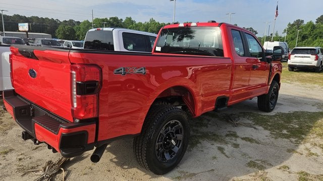 2025 Ford Super Duty F-350 SRW XL