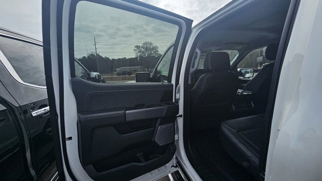 2023 Ford F-150 BASE