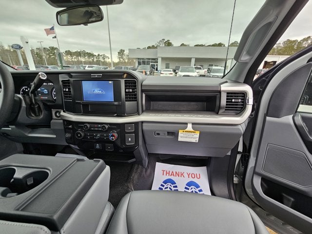 2025 Ford Super Duty F-250 SRW XL