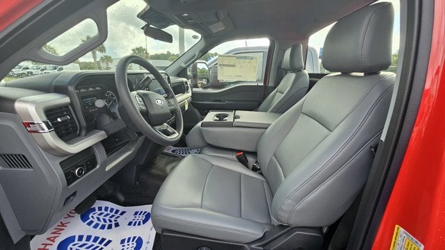 2025 Ford Super Duty F-350 SRW XL