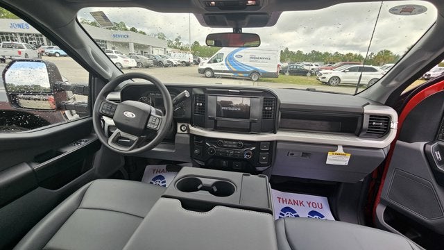 2025 Ford Super Duty F-350 SRW XL