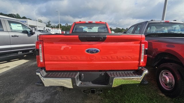 2025 Ford Super Duty F-350 SRW XL