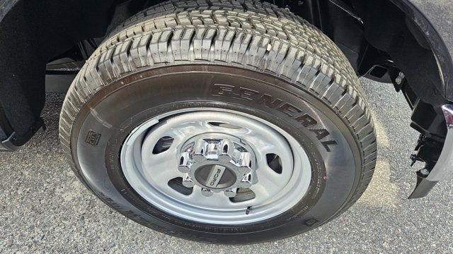 2025 Ford Super Duty F-350 SRW XL