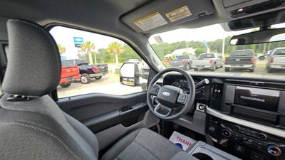 2025 Ford Super Duty F-350 SRW XL