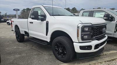 2025 Ford Super Duty F-350 SRW XL