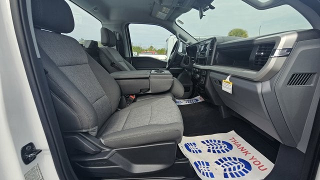 2025 Ford Super Duty F-350 SRW XL