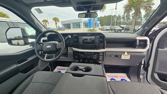 2025 Ford Super Duty F-350 SRW XL