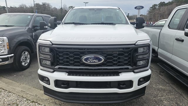 2025 Ford Super Duty F-350 SRW XL