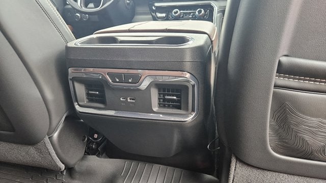 2025 GMC Sierra 2500HD Denali Ultimate