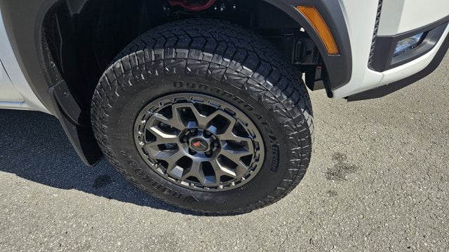 2026 Nissan Frontier PRO-4X w/R Package