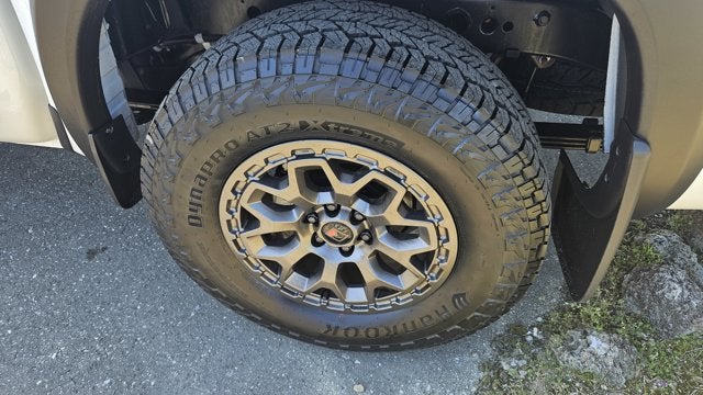 2026 Nissan Frontier PRO-4X w/R Package