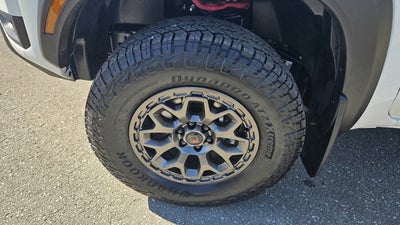 2026 Nissan Frontier PRO-4X w/R Package