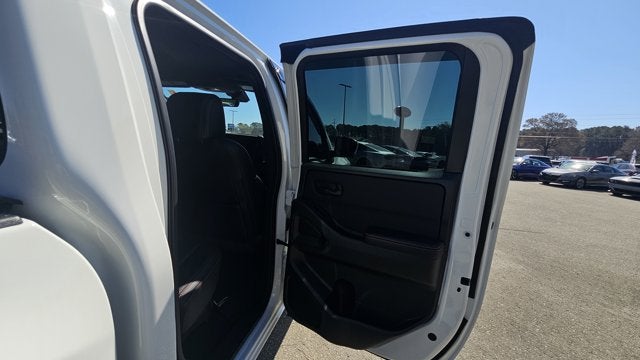 2026 Nissan Frontier PRO-4X w/R Package