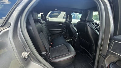 2021 Ford Edge Sport