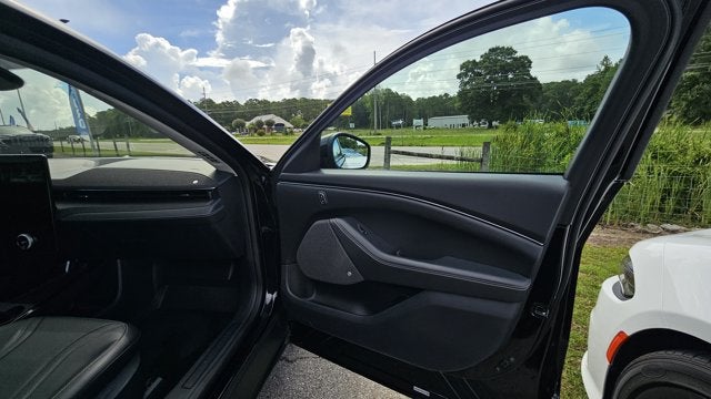 2024 Ford Mustang Mach-E Premium