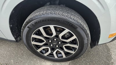 2023 Ford Maverick BASE