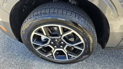 2025 Ford Maverick LARIAT