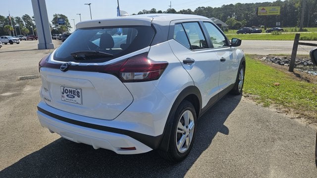 2023 Nissan Kicks S