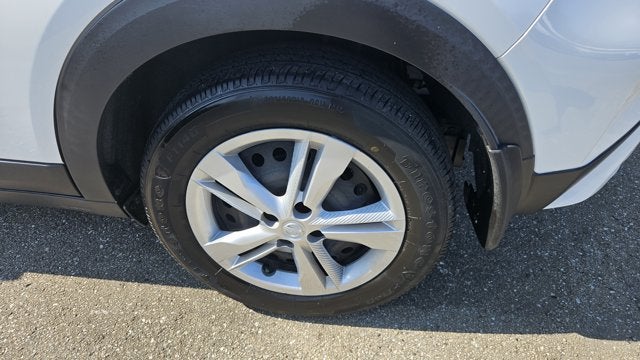 2023 Nissan Kicks S
