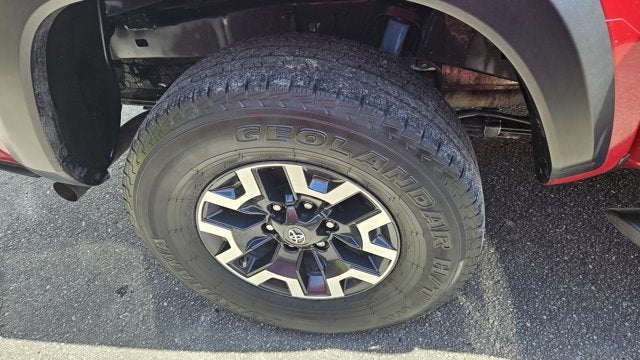 2022 Toyota Tacoma 2WD SR