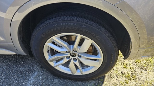 2022 Audi Q5 S line Premium