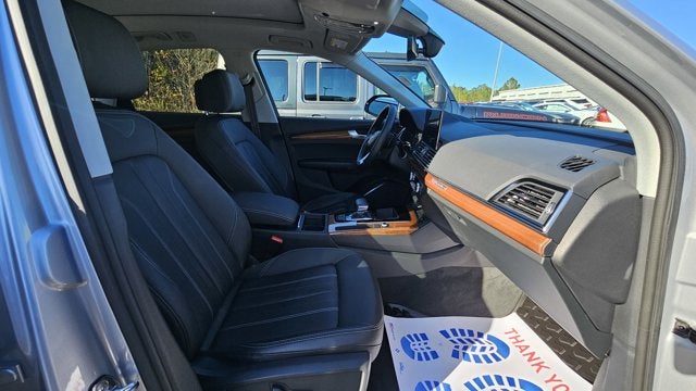 2022 Audi Q5 S line Premium