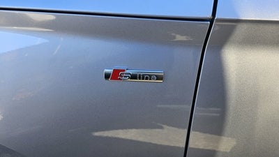 2022 Audi Q5 S line Premium